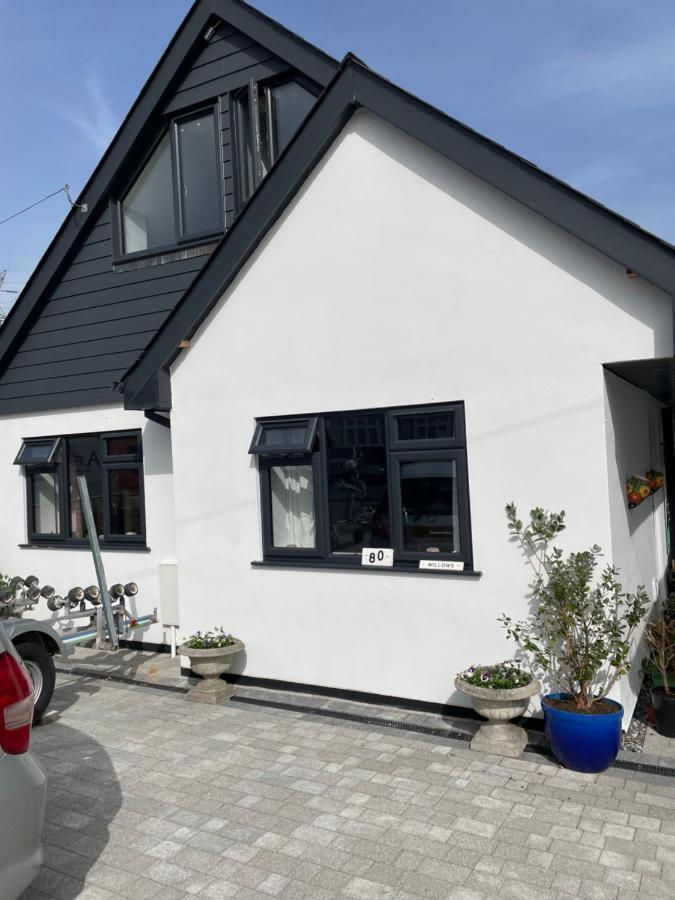 Harbourside Studio Apartment Poole Hamworthy Bh15 Exterior photo